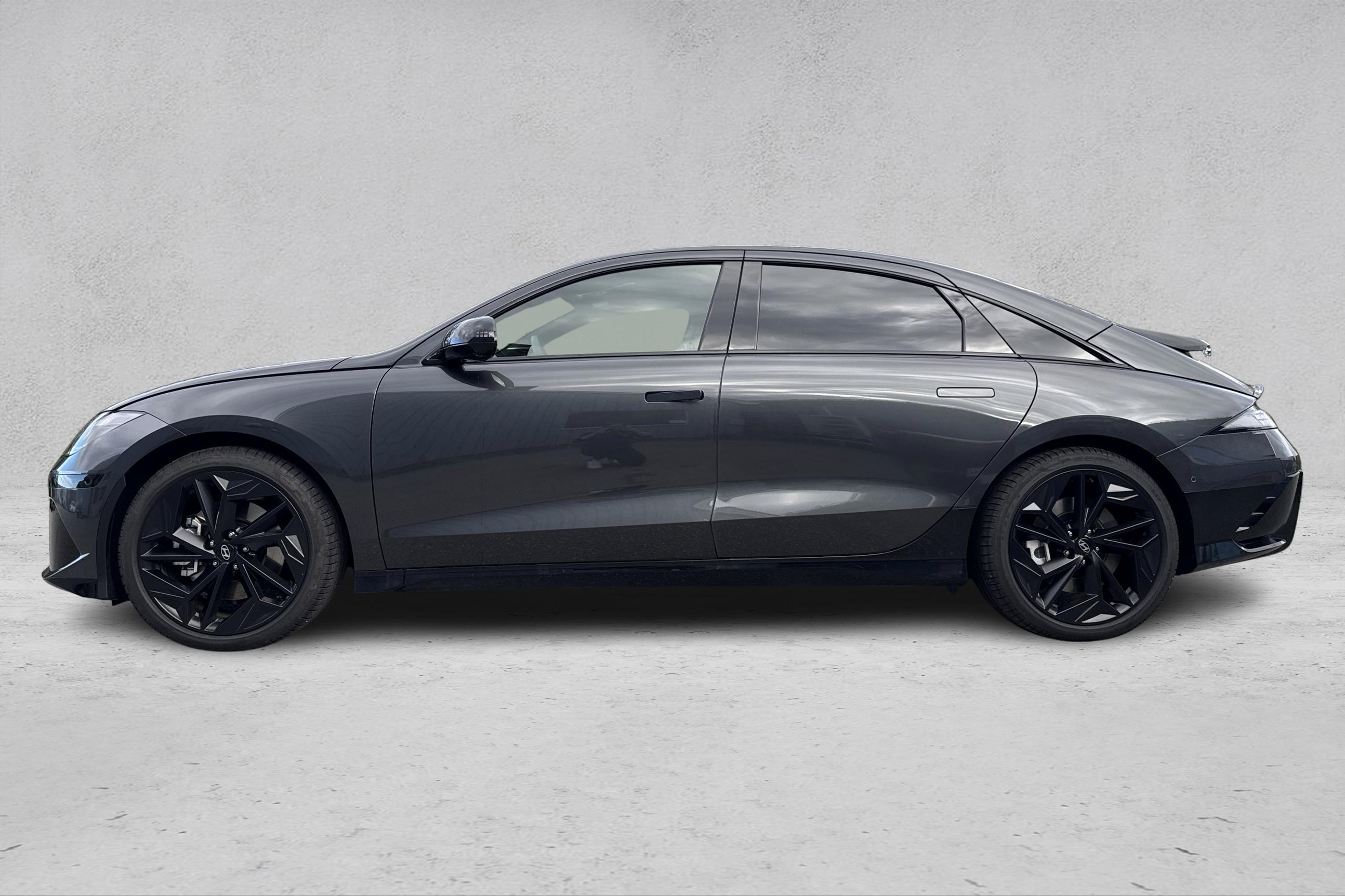 Thumnail bilde 1 av Hyundai Ioniq 6