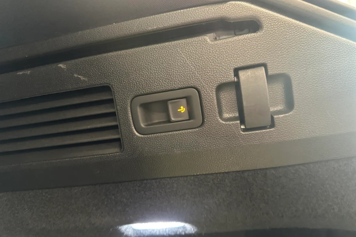 picture of a car