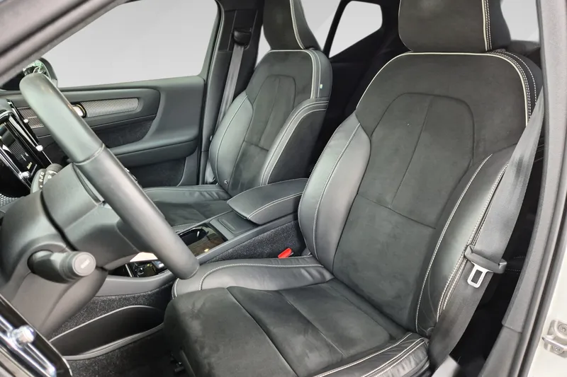 Volvo XC40 P8 AWD Recharge bilde 9