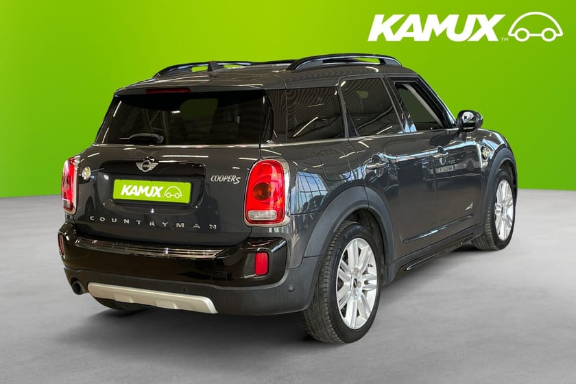 Bild 4 av MINI Countryman Cooper SE ALL4 Automatic, 224 hk  H/K Pano Skinn