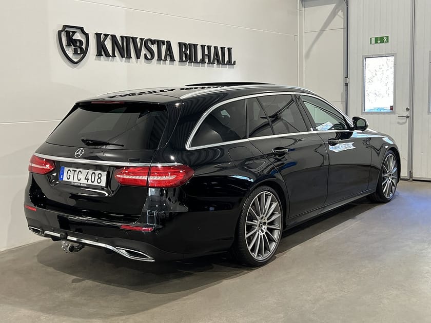 Bild 4 av Mercedes-Benz E 220 T d 9G-Tronic AMG Line Pano Värmare Drag 194hk