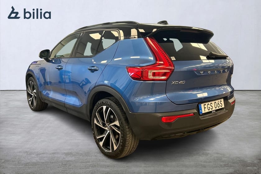 Bild 2 av Volvo XC40 Recharge T5 R-Design Drag H/K Pano Loungepaket