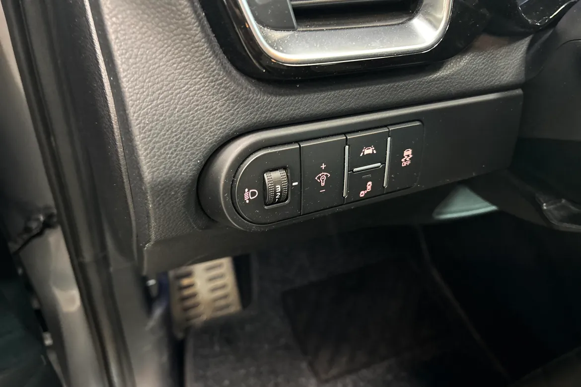 picture of a car