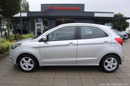 Ford Ka+ 1.2 Ti-VCT 5-door 70hk 1 ägare Lågmil! Svensksåld