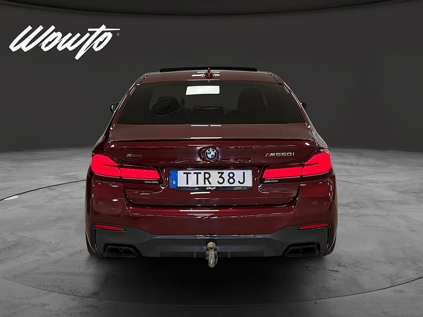 Bild 5 av BMW M550i xDrive Sedan 530HK Ultimate Edt /B&W /HuD /Se Spec