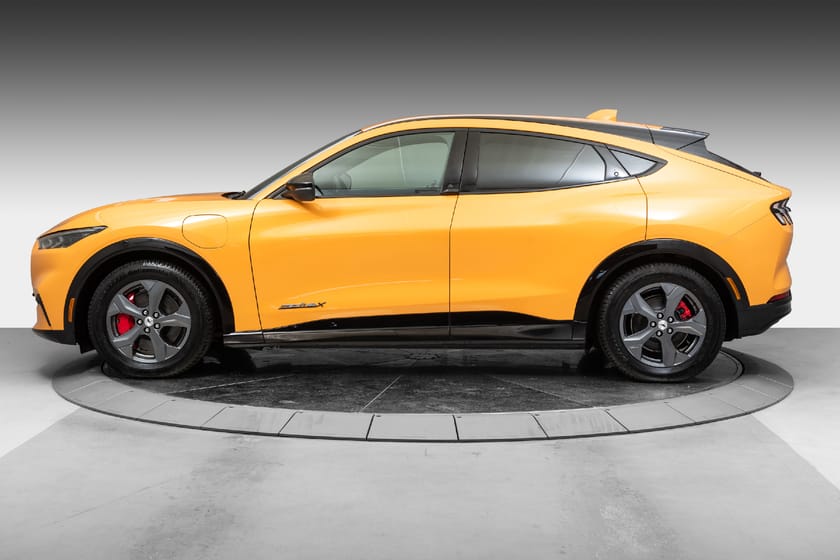 Bilde 2 av Ford Mustang Mach-E Long Range AWD 540WLTP,  AdaptivCruise +++