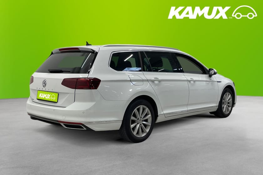 Bild 4 av Volkswagen Passat Sportscombi GTE 1.4 TSI Plug-In Hybrid Matrix Kamera Alcantara Värmare Drag