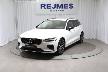 Volvo V60 T6 Plus Dark Edition |Drag |Kamera |Läder |Elstol |