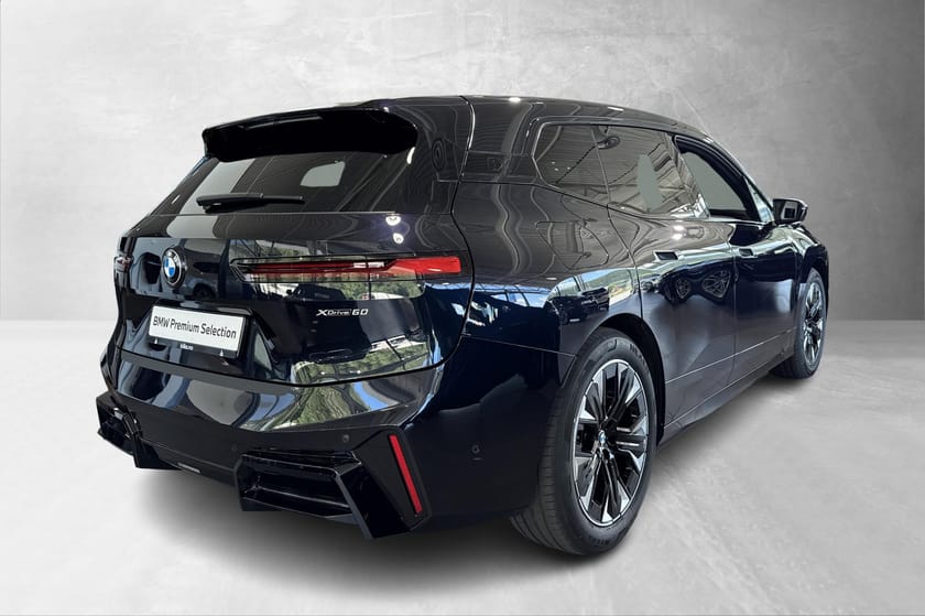 Bilde 4 av BMW iX xDrive60 xDrive 60, M-sport, Harman