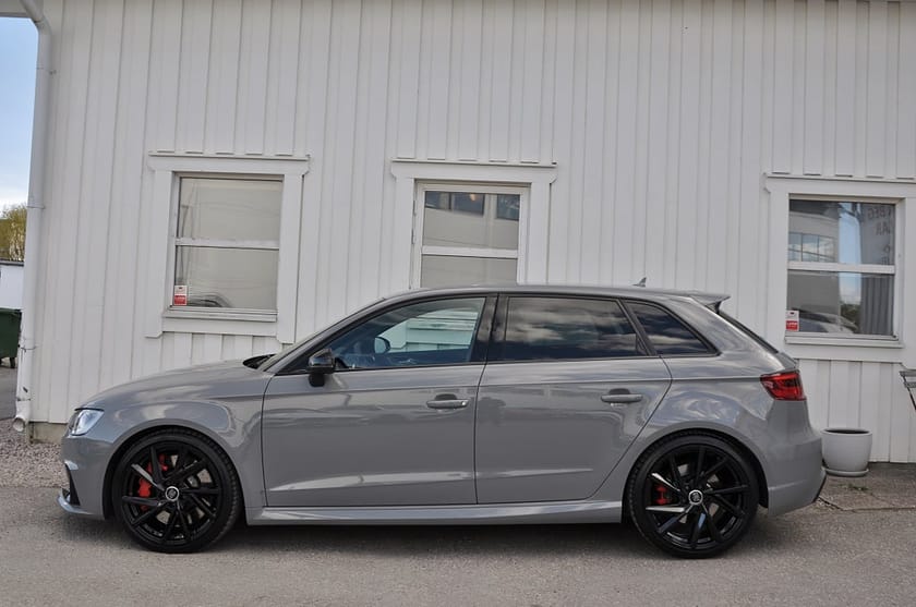 Bild 3 av Audi RS 3 Sportback RS3 2.5 TFSI 367hk Quattro S-Tronic B&O
