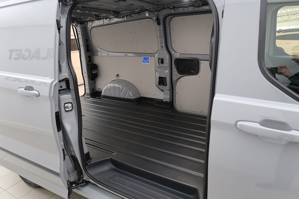 Ford Transit Custom 2026 - miniatyr 5