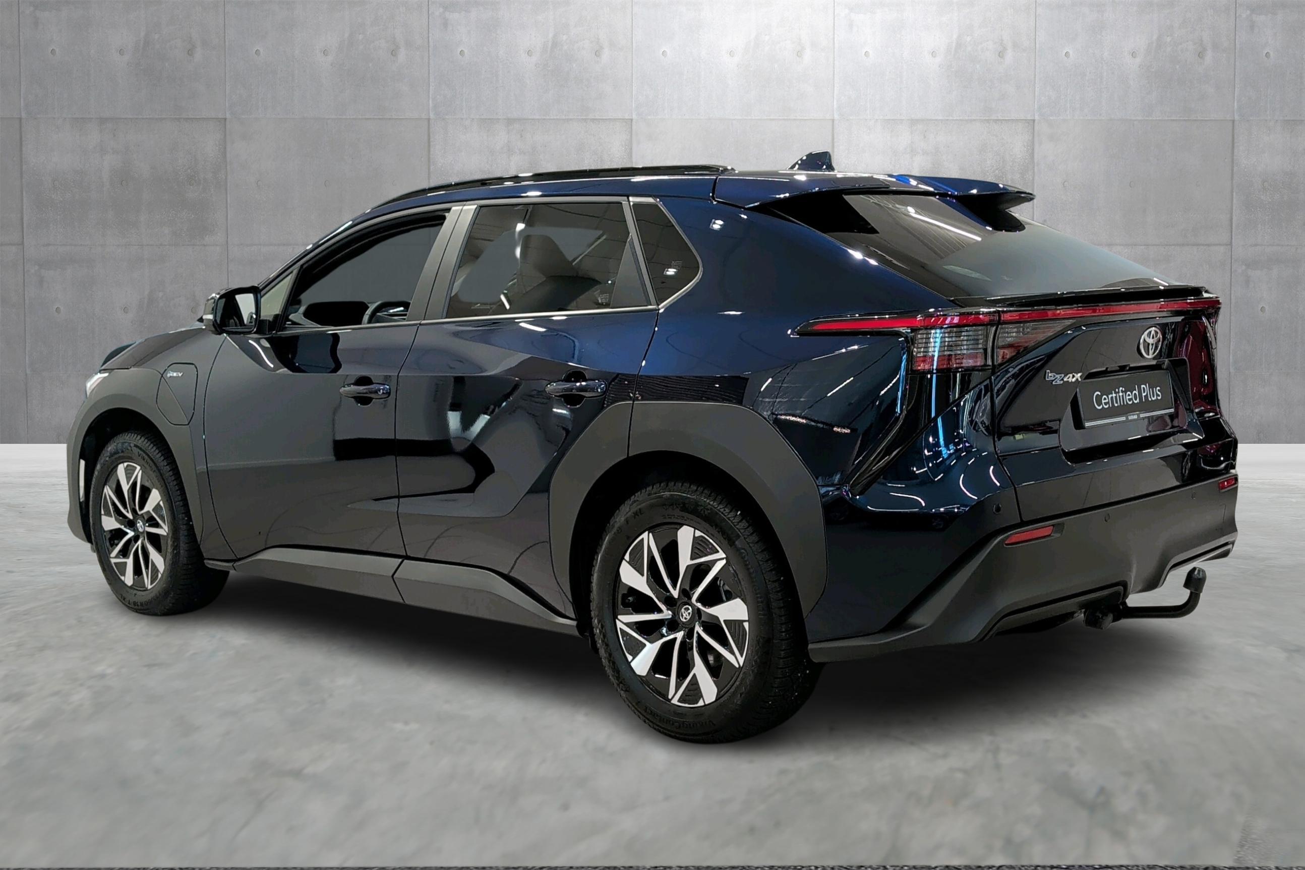 Thumnail bilde 2 av Toyota bZ4X