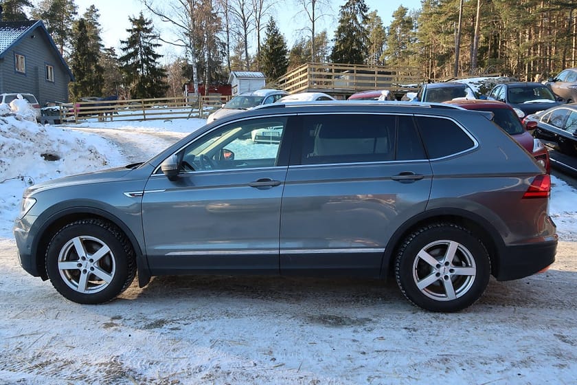 Bild 3 av Volkswagen Tiguan Allspace 7-sätes 2.0 TDI DPF SCR 4Motion Base Euro 6