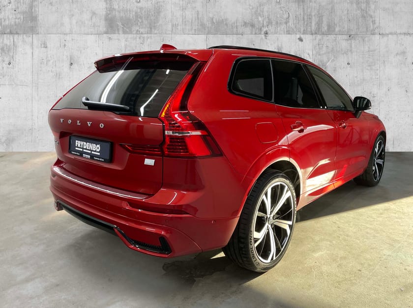 Bilde 4 av Volvo XC60 Recharge T6 Ultima Dark KROK|PANO|21"|LUFT|MASSASJE