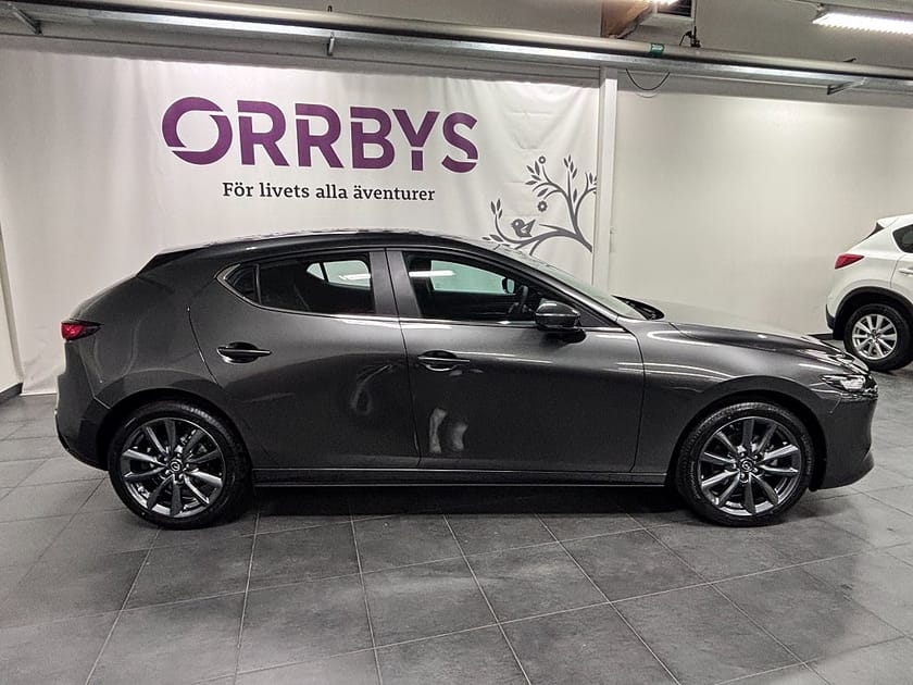 Bild 2 av Mazda 3 Hatchback 2,5l Skyactive M-Hybrid Rattvärme Nav Head up Kamera