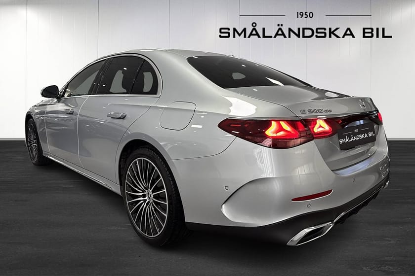 Bild 3 av Mercedes-Benz E 300 d e 4MATIC AMG Line Drag 313hk