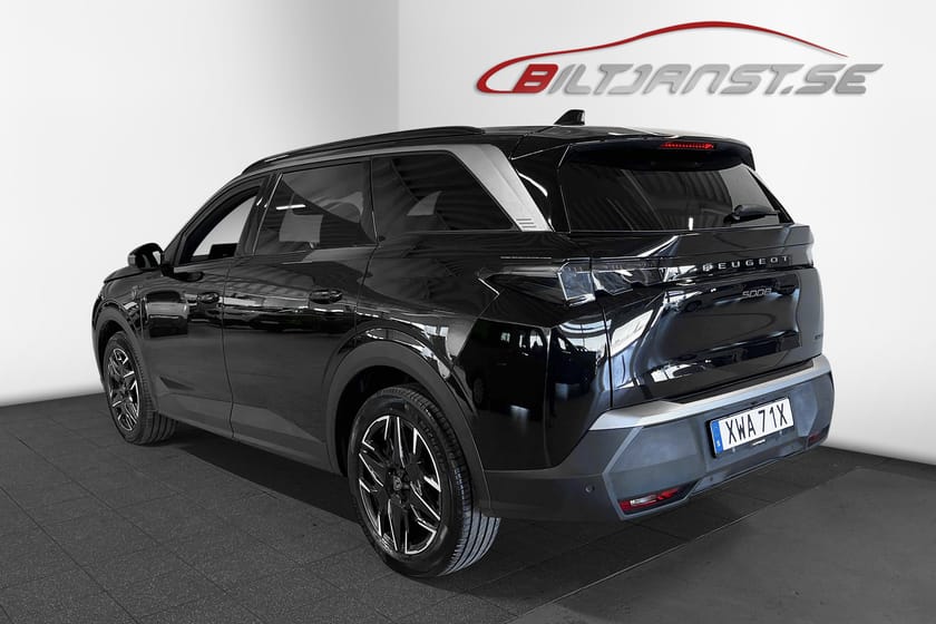 Bild 3 av Peugeot 5008 HYBRID 136 GT | 7-SITS | ADAPTIV FHÅLLARE | MATRIX LED | ELBAKLUCKA