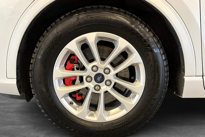 Bilde 5 av Ford Kuga Plug-In Hybrid -ST LINE-B&O LYD-HEAD UP-KROK-