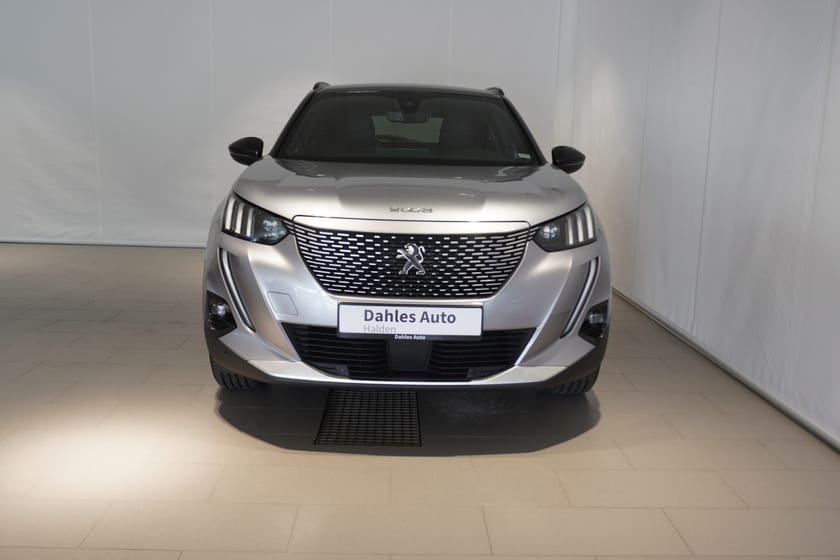 Bilde 3 av Peugeot e-2008 GT 136hk