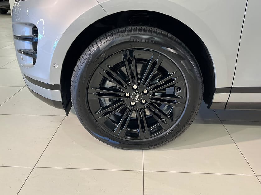 Bild 3 av Land Rover Range Rover Evoque P270e AWD Dynamic SE / Dragkrok / Momsbil