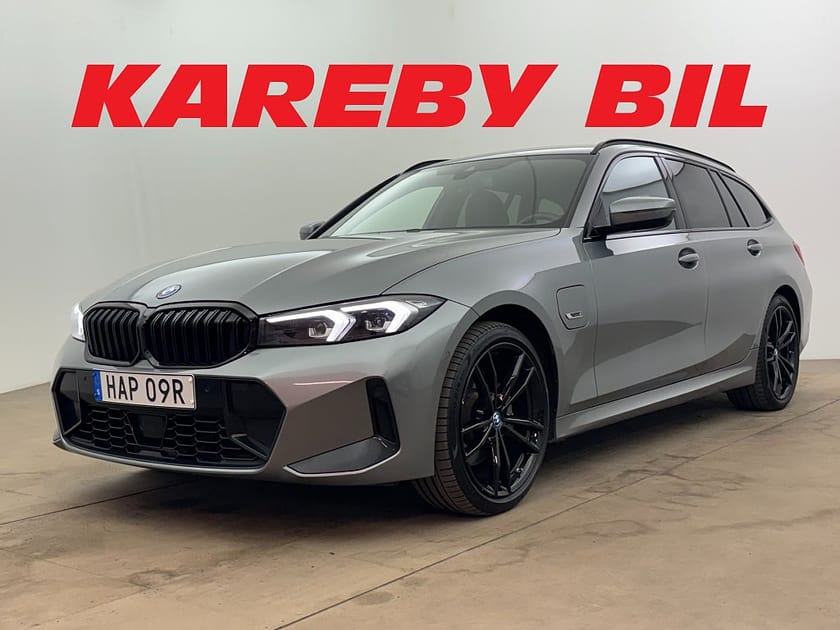 Bild 1 av BMW 330e xDrive Touring Steptronic M Sport B-kamera Drag