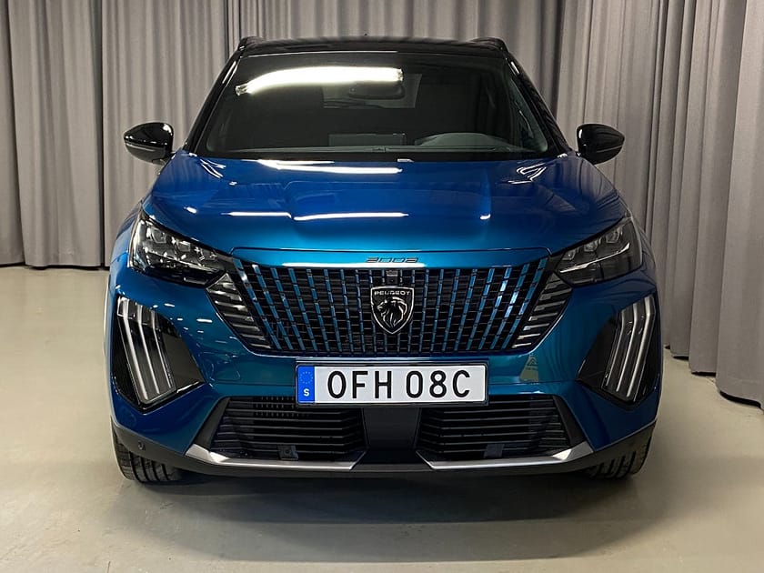 Bild 2 av Peugeot 2008 1.2 PureTech 130hk GT Black Edition