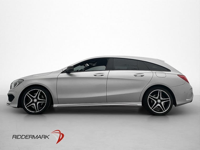 Bild 4 av Mercedes-Benz CLA 220 d 4MATIC Shooting Brake SB 4M AMG Värm Kamera Navi Halvskinn