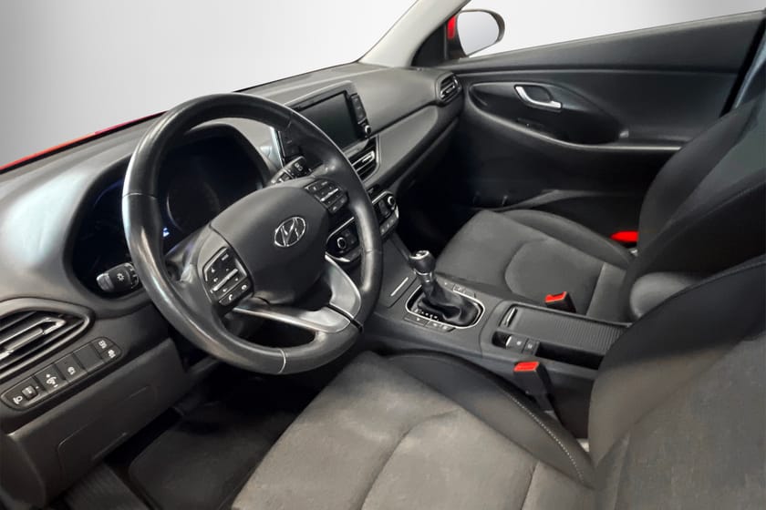 Bild 5 av Hyundai i30 1,0T 120hk Automat MHEV Essential B-Kamera Apple Carplay