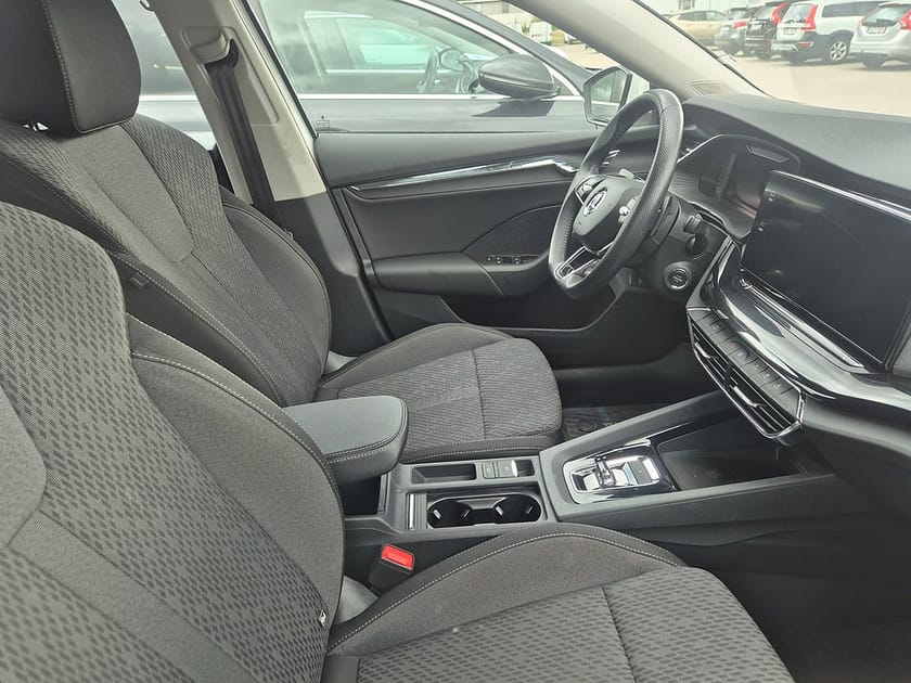 Bild 4 av Škoda Octavia Kombi Skoda COMBI AWD 150HK 4x4 Style