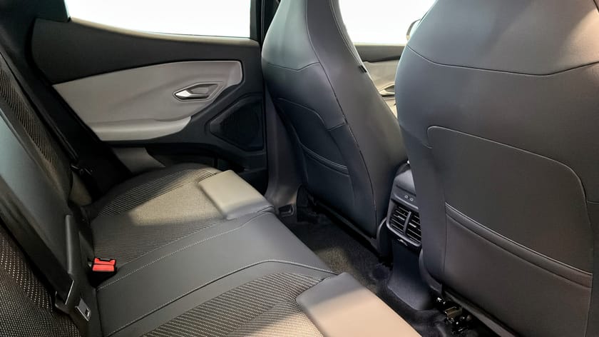 Bild 5 av Ford Explorer EV Extended Range RWD Long 286Hk /  Bus.Edition  / Demo Uppsala