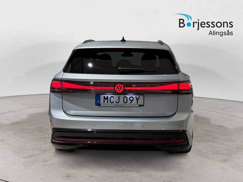 Bild 4 av Volkswagen ID.7 Pro S Tourer 286hk Drag/DCC/360°/HuD