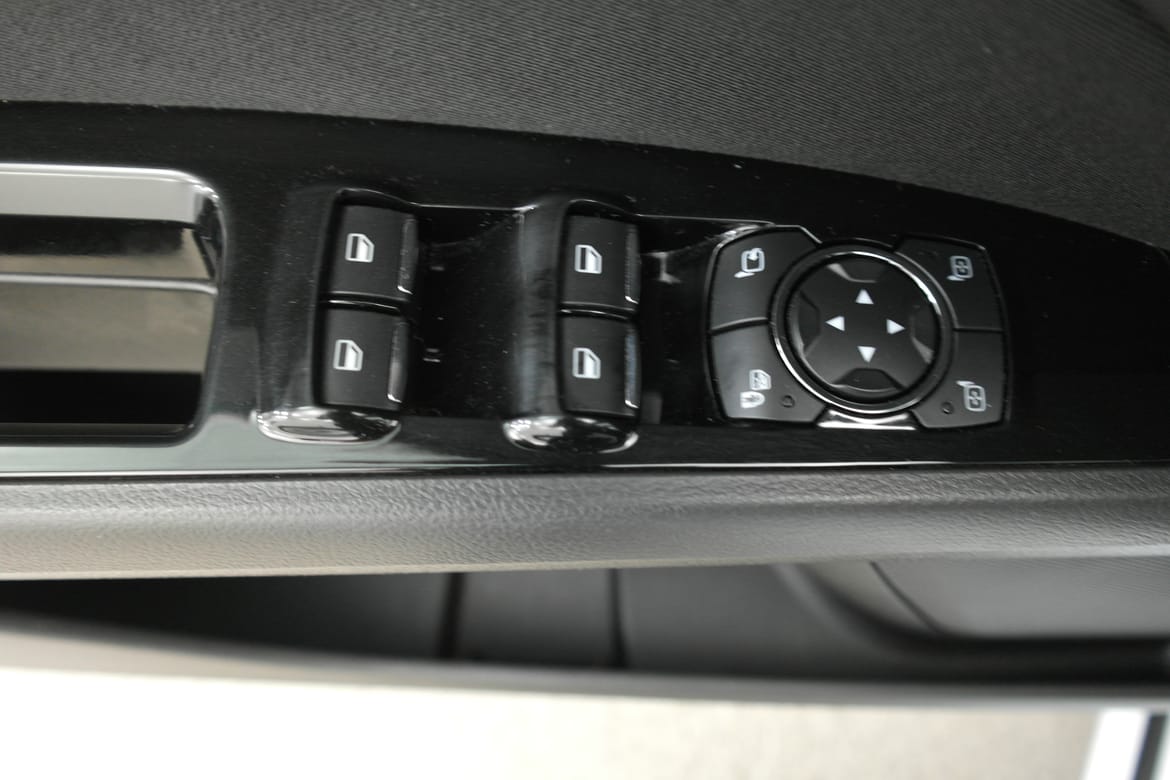 Ford Mondeo 2019 - miniatyr 13