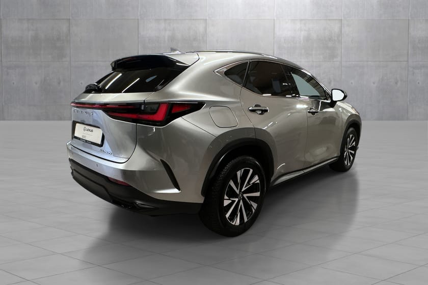 Bilde 5 av Lexus NX 450h+ 2.5 Bensin PHV Automat (E-CVT) 4WD Executive Tech