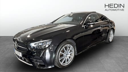 Mercedes-Benz E 220 d 4MATIC Coupé / AMG PAKET / PANORAMA