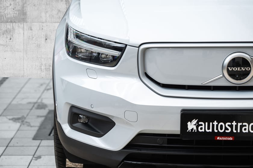 Bilde 3 av Volvo XC40 P8 AWD Recharge Twin Pro - Panorama|Harman&Kardon|Feste|Skinnseter