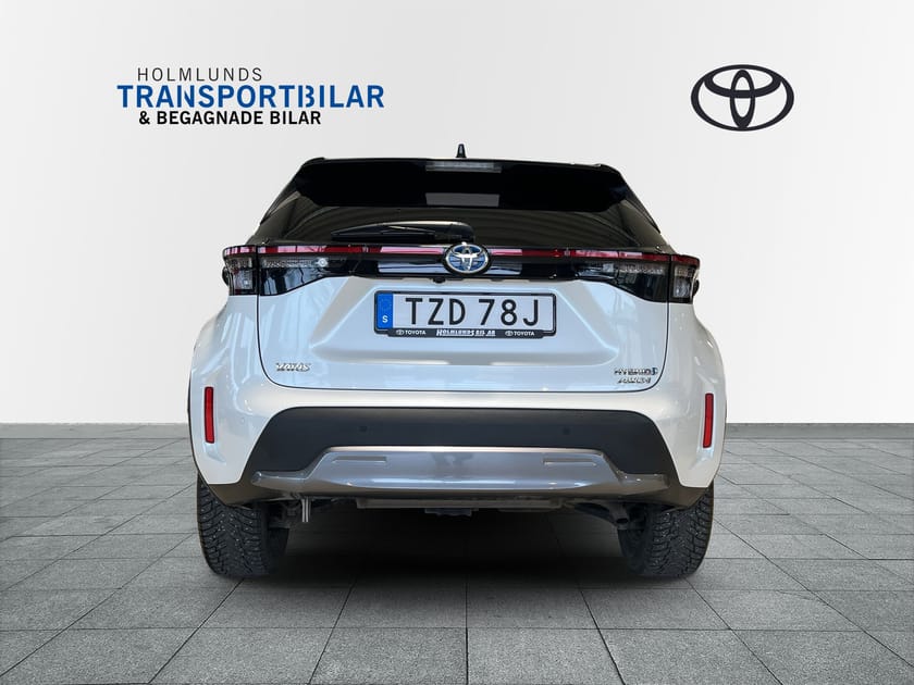Bild 5 av Toyota Yaris Cross Hybrid AWD-i Adventure Pluspkt JBL V-Hjul