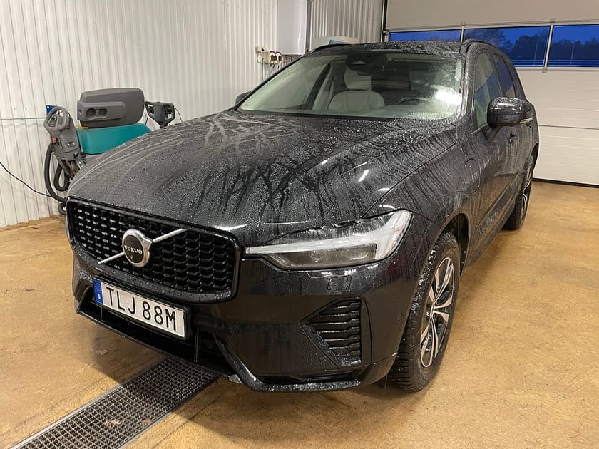 Bild 1 av Volvo XC60 T6 Recharge Plus Dark plug in AWD 350HK 4x4 Panorama