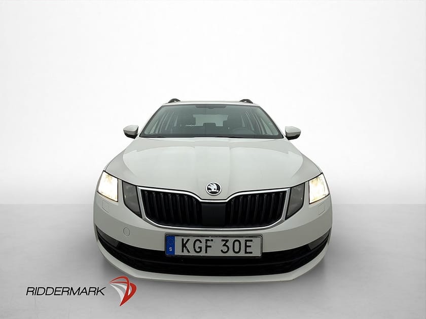 Bild 1 av Škoda Octavia Kombi Skoda 1.6 TDI Style Drag Värmare CarPlay