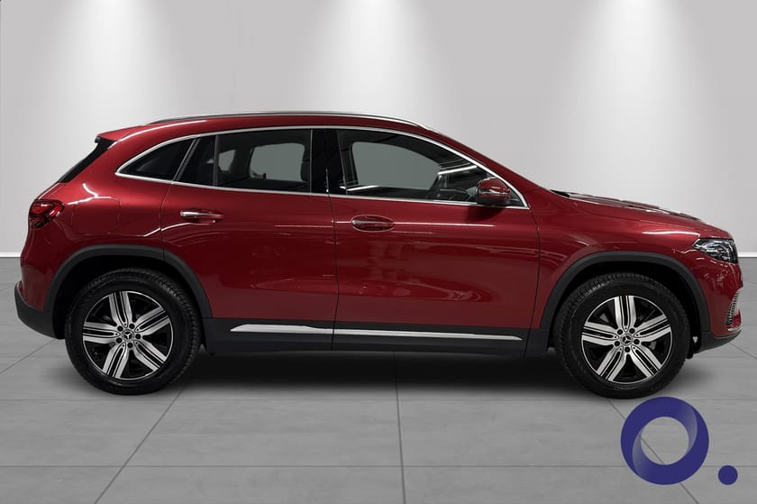 Bilde 4 av Mercedes-Benz EQA 300 4MATIC HENGERFESTE, ADAPTIV CRUISE, NAVIGASJON, RATTVARME