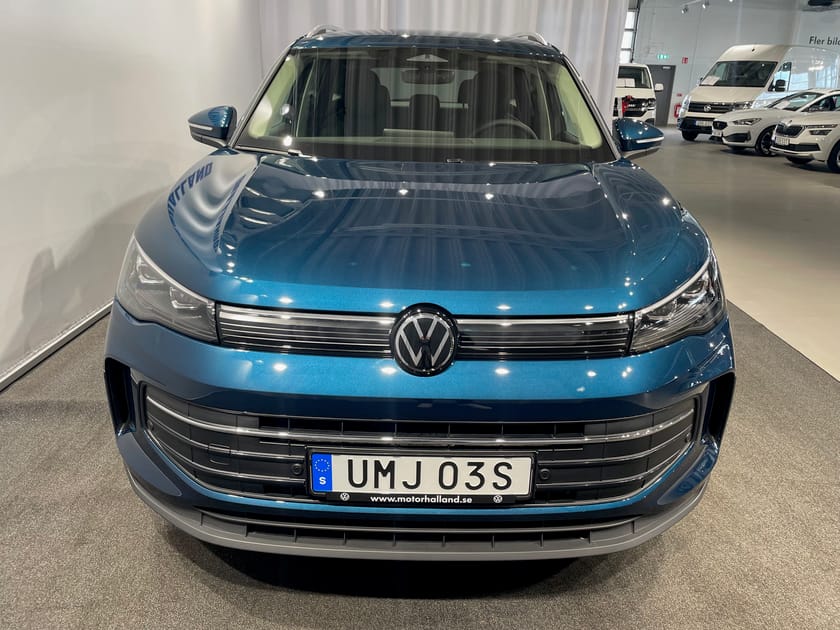Bild 3 av Volkswagen Tiguan eTSI 150 DSG EDITION *Lagerbilkampanj*