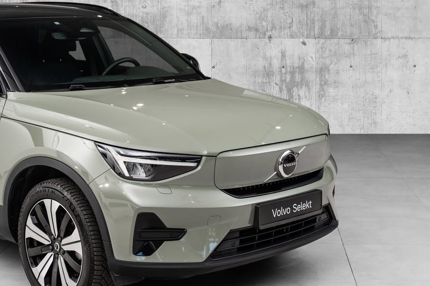 Bilde 2 av Volvo XC40 Recharge Single Motor - Ryggekamera/Tonede ruter/VOC