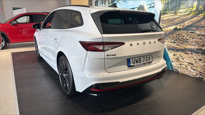 Bild 5 av Škoda Enyaq RS 82 KWH 340 HK 4X4 DRAG / VÄRMARE