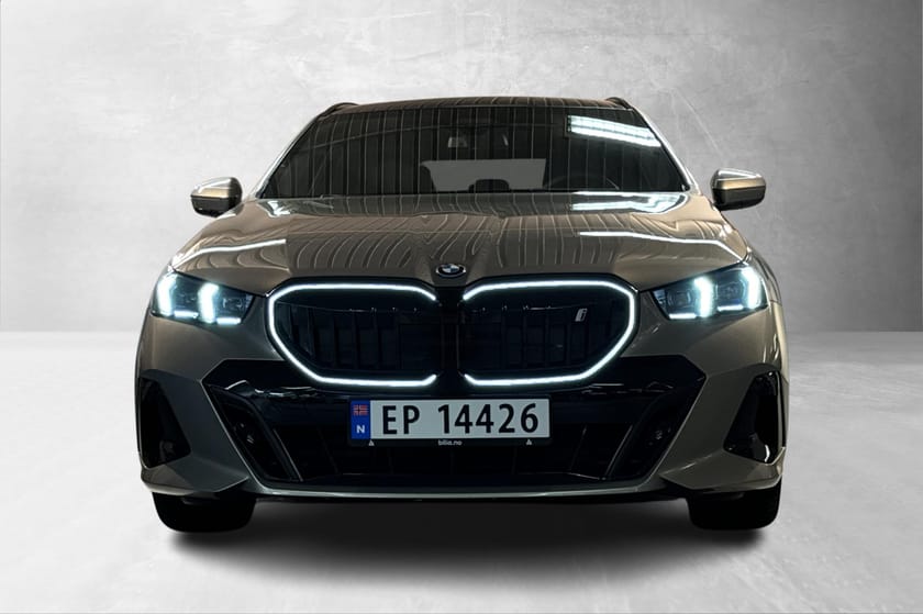 Bilde 2 av BMW i5 xDrive40 Touring Touring, M sport pro,Pano,Shadow Line,B&W