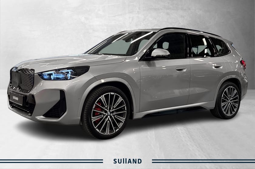 Bilde 2 av BMW iX1 xDrive30 xDrive30, Supercharged, M-Sport Pro, El-krok, Soltak