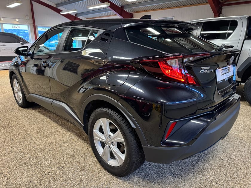 Bilde 3 av Toyota C-HR Hybrid 1,8i Active