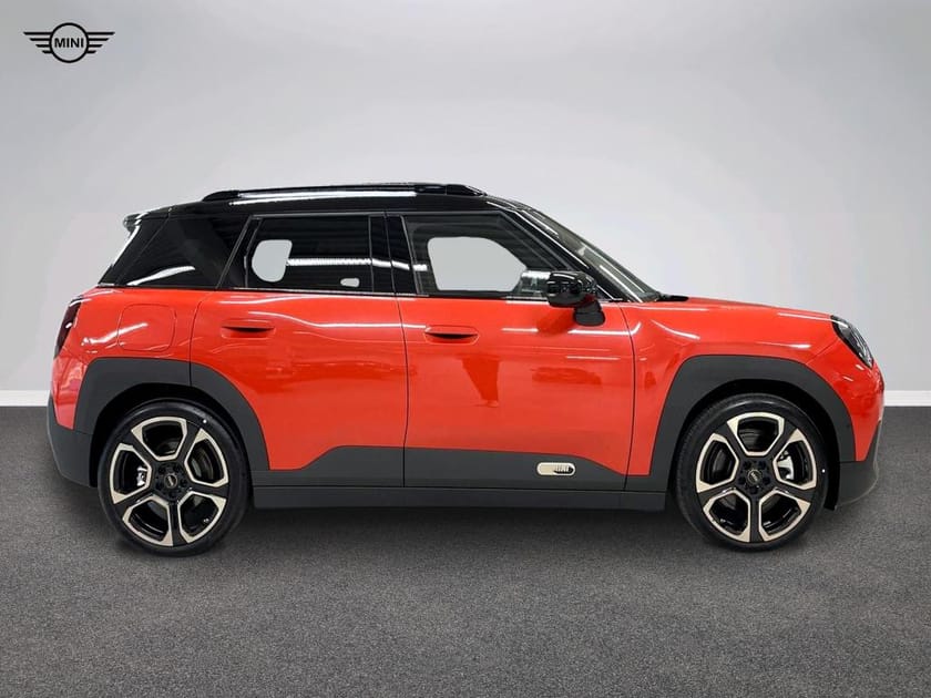 Bild 5 av MINI Aceman SE Package XL, Dragkrok!