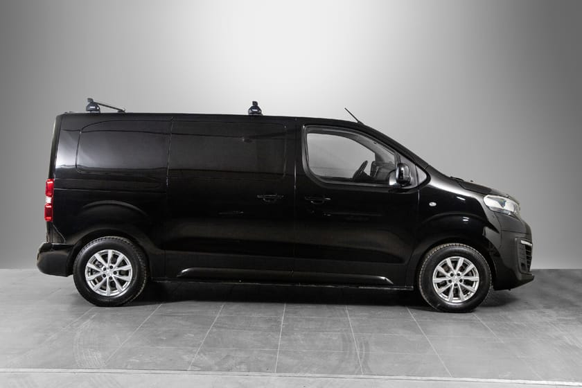 Bilde 5 av Peugeot e-Expert 75 kWh L2 | Krok | Takstativ | Ryggekamera | Finans