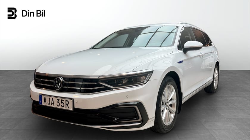 Bild 1 av Volkswagen Passat Sportscombi GTE SC 1.4 TSI  Executive/Drag/Värmare