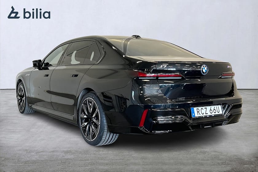 Bild 5 av BMW i7 M70 xDrive xDrive/Executive Lounge/BMW Theater Screen/ SE SPEC