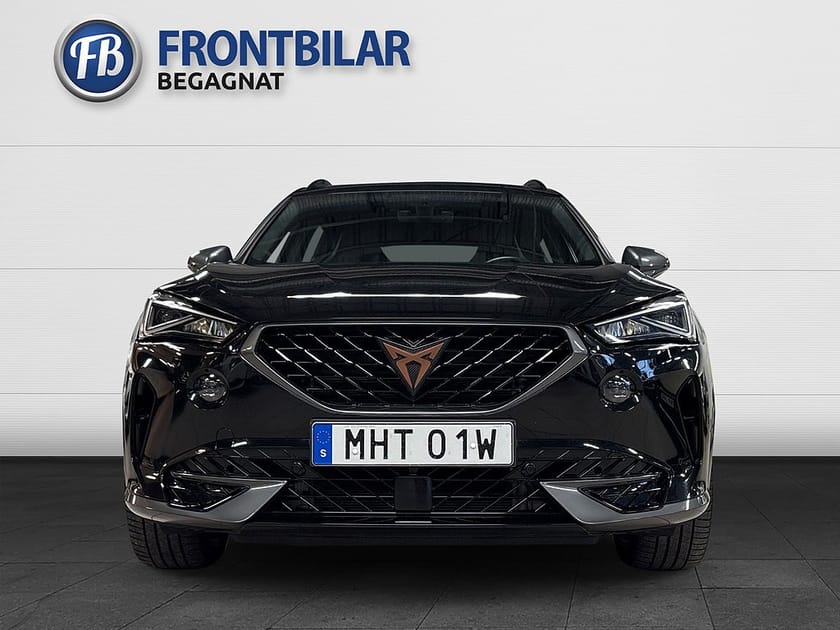 Bild 2 av CUPRA Formentor VZ e-Hybrid e-Hybrid/Dragkrok/Navi/B-kamera/V-hjul